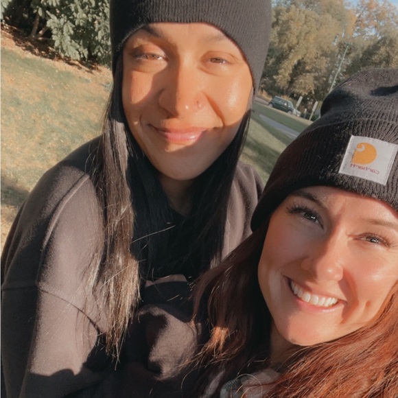 Meet your Posher, Amber - Picture 1 of 1